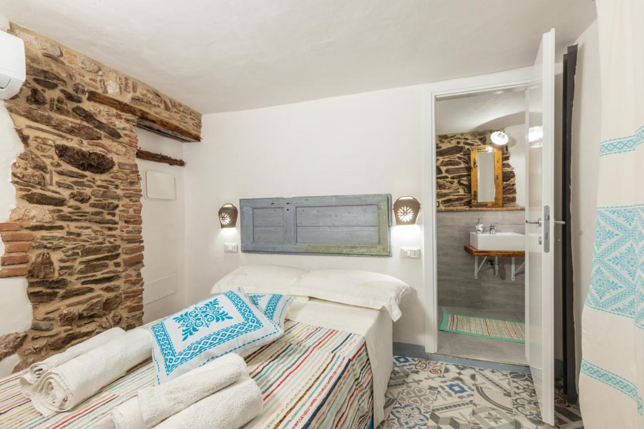 Bed And Terrace Caterina Hotel Baunei Buitenkant foto