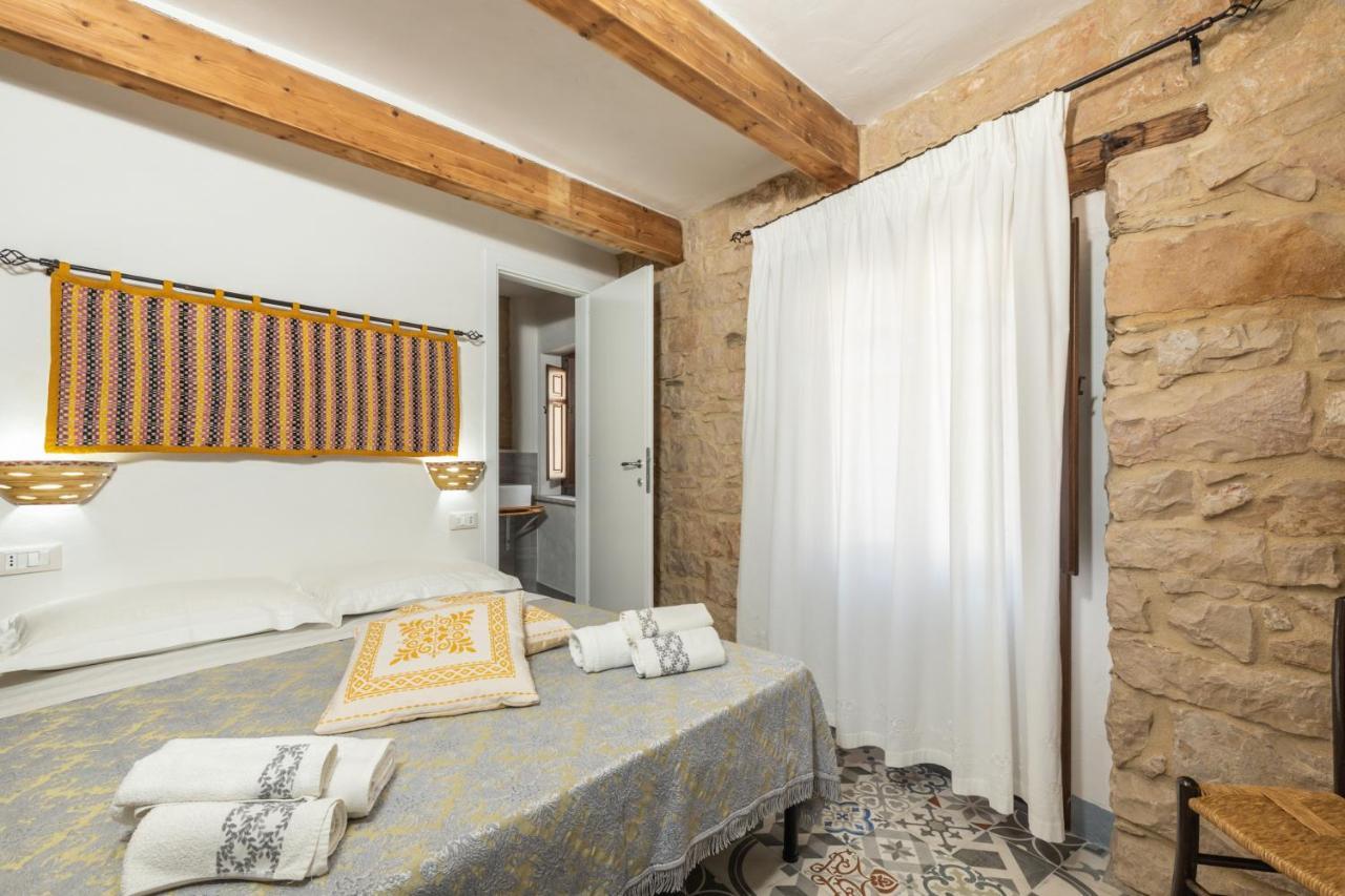 Bed And Terrace Caterina Hotel Baunei Buitenkant foto
